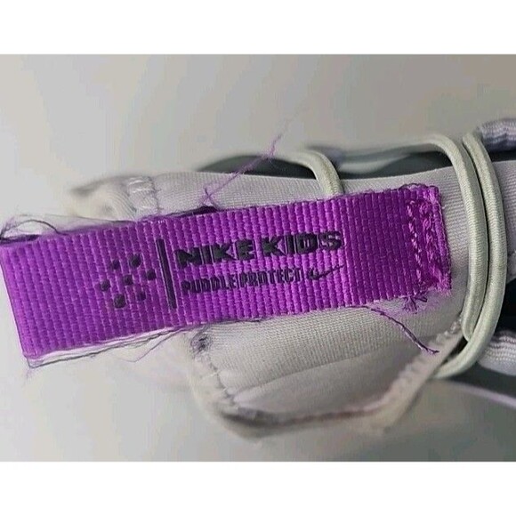 Nike Binzie Waterproof Rain Boots Sneakers Youth Size 13C Gray Purple BQ5381-003 - Picture 3 of 7